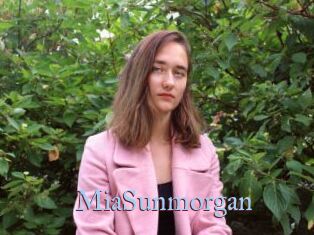 MiaSunmorgan