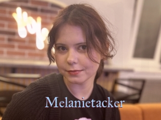 Melanietacker